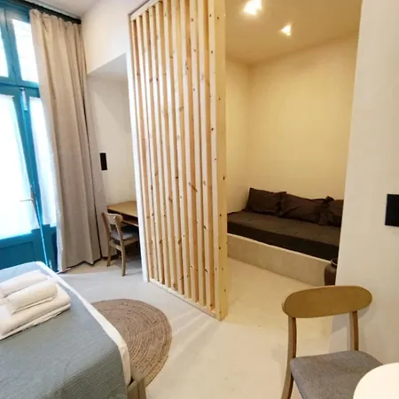 Syros Experience- Minimal Triple Apartment